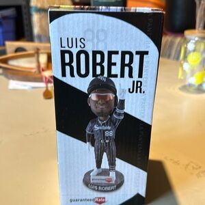 Luis Robert Jr. Bobblehead